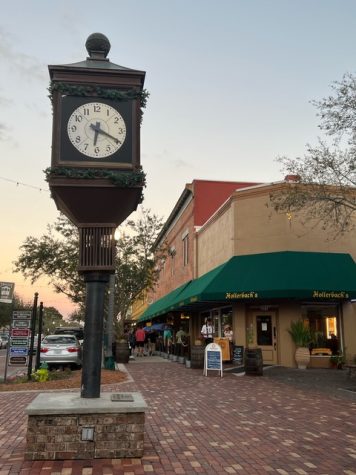 (Above) At Magnolia Square, the famous clock in Downtown Sanford serves as a landmark for this area. The clock dates back to the early 1900s and was originally purchased for the  First National Bank No. 1. This clock has been through four location changes, and was also interacted with during the Second World War by locals.