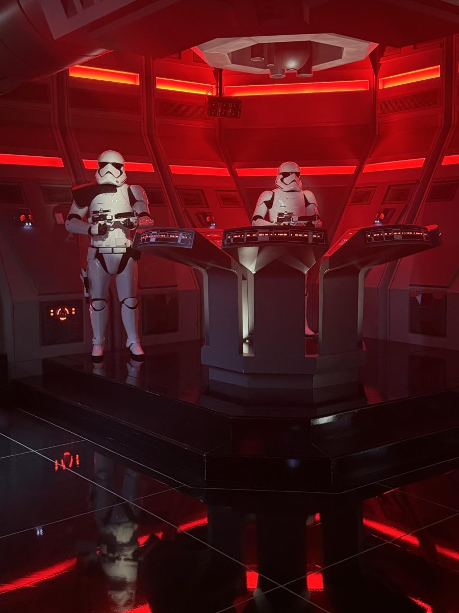 (Above) The Storm Troopers are known to be the galaxy's soldiers and serve as the Galactic Empire's military force. Additionally, in Disney’s Hollywood Studios, visitors can experience the iconic characters up close as they surround almost the whole area. Today, these soldiers have become recognizable in the Star Wars saga.