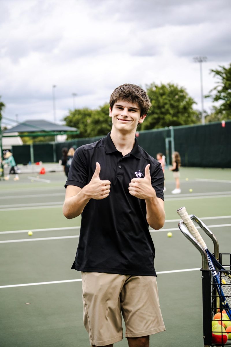 (Above) Beck Tews, grade 11,
demonstrates how he does his
backhand while instructing the
athletes on how to get the perfect
form. Tews said, “I enjoy teaching
tennis to the younger kids at LHP.
It’s always good to show the kids
new skills and making them try
something new. So in the future,
hopefully they will stick with
it and love it as much as I do.”
After talking to the athletes they
started to follow his instructions
after watching an example of what
to copy. With more practice the
athletes began to finally under-
stand the importance of coordination whether it is playing together
or just practicing by themselves.
Learning with a bounce drop from
the coaches, which is thrown directly in front of them for practice
to be able to start their warm ups
and get ready for the rest of practice.